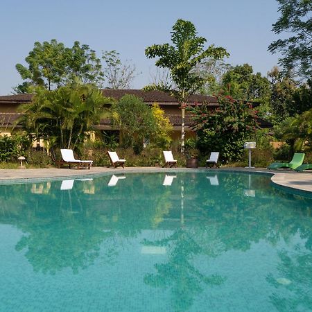 Jungle Villa Resort - Near Chitwan National Park Exterior foto